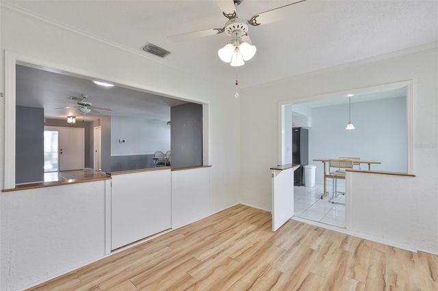 2514 LOCKSLEY STREET, Sun City Center, FL 33573