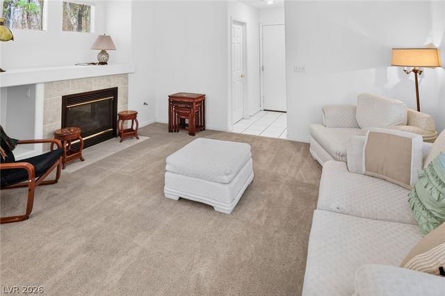 1813 Warrenville Street, Las Vegas, NV 89117