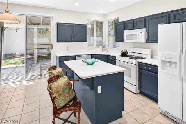 1813 Warrenville Street, Las Vegas, NV 89117