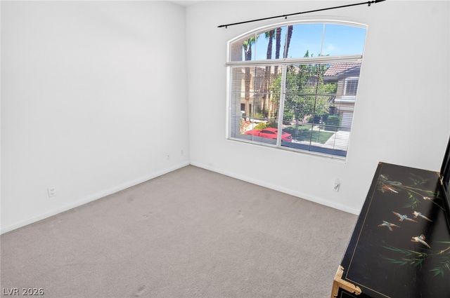 1813 Warrenville Street, Las Vegas, NV 89117