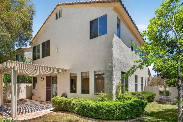 1813 Warrenville Street, Las Vegas, NV 89117