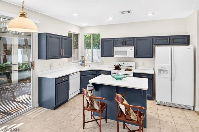 1813 Warrenville Street, Las Vegas, NV 89117