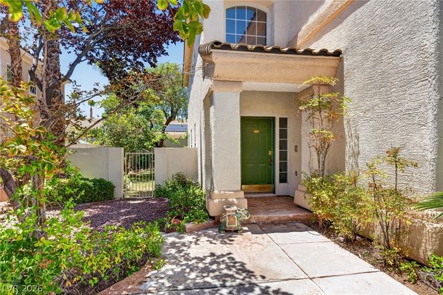 1813 Warrenville Street, Las Vegas, NV 89117