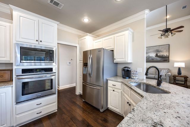 61 Tournay Circle, Little Rock, AR 72223