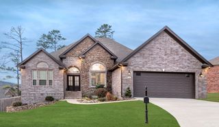 61 Tournay Circle, Little Rock, AR 72223