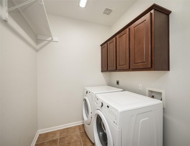 3808 Links LN, Round Rock, TX 78664