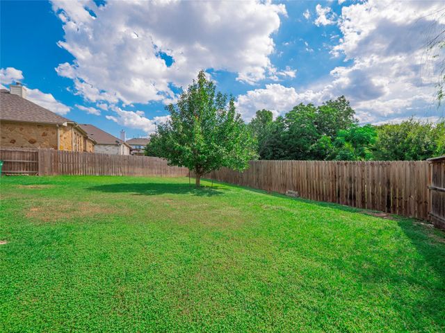 3808 Links LN, Round Rock, TX 78664