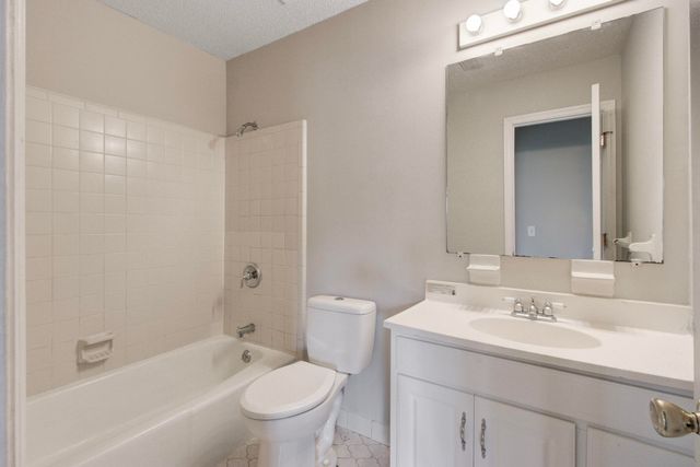 1860 Piper Drive, Charleston, SC 29407