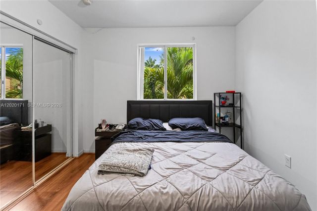 8374 SW 152nd Ave 47, Miami, FL 33193