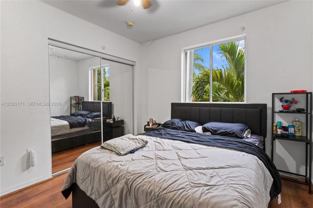 8374 SW 152nd Ave 47, Miami, FL 33193