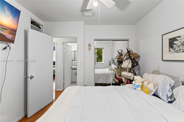 8374 SW 152nd Ave 47, Miami, FL 33193
