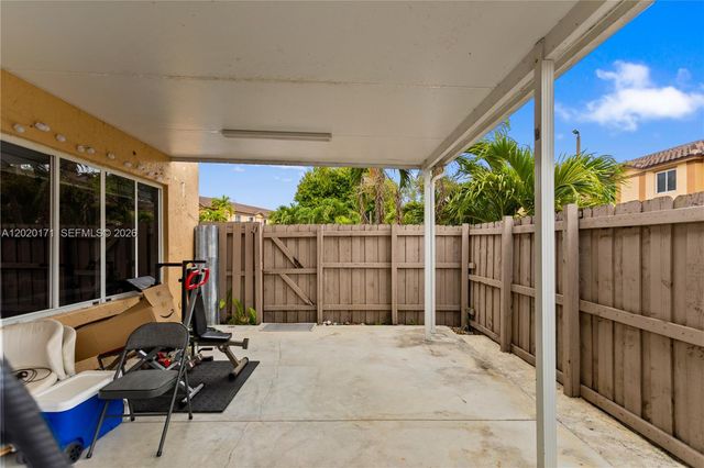 8374 SW 152nd Ave 47, Miami, FL 33193