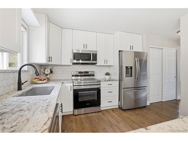 7153 Canyon Ave, Frederick, CO 80504