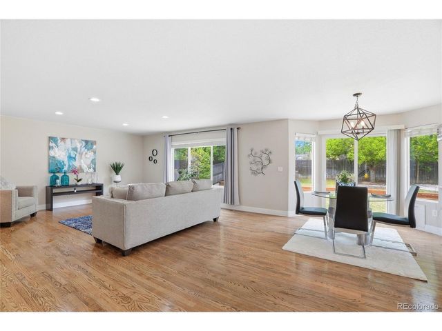 7153 Canyon Ave, Frederick, CO 80504