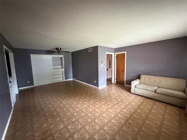 2221 SW 61st Street, Oklahoma City, OK 73159