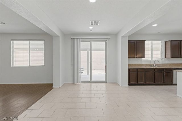 6637 Cliff Shore Court, North Las Vegas, NV 89084