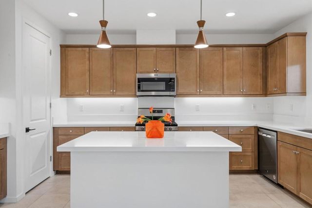 74317 Millennia Way, Palm Desert, CA 92211