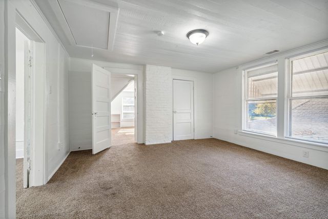 2186 MONROE AVE, Memphis, TN 38104