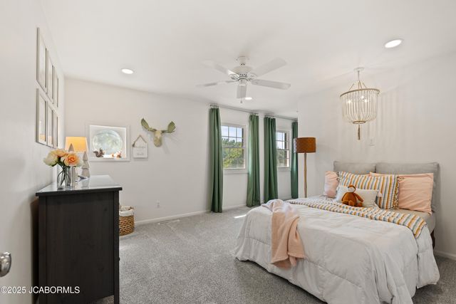 2616 HUNTLEIGH PLACE, Jefferson City, MO 65109