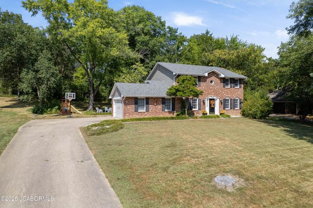 2616 HUNTLEIGH PLACE, Jefferson City, MO 65109