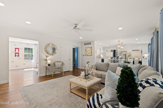 2616 HUNTLEIGH PLACE, Jefferson City, MO 65109