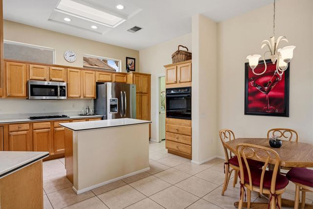 78342 Vinewood Drive, Palm Desert, CA 92211