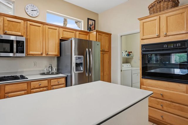78342 Vinewood Drive, Palm Desert, CA 92211