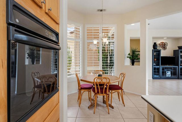 78342 Vinewood Drive, Palm Desert, CA 92211