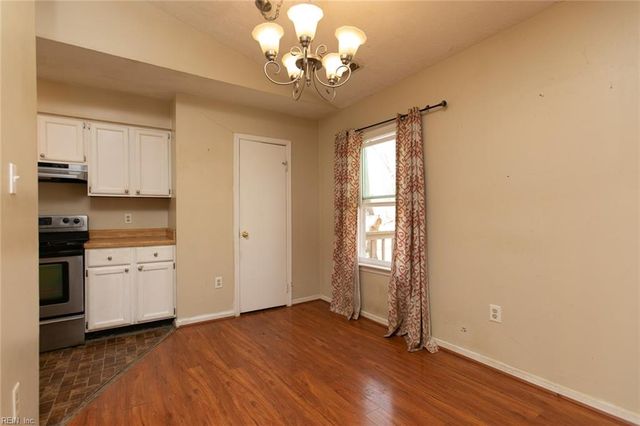 241 Batson DR, Newport News, VA 23602
