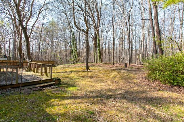 241 Batson DR, Newport News, VA 23602