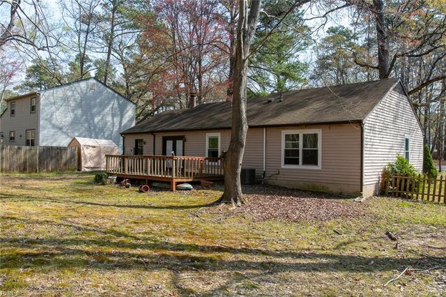 241 Batson DR, Newport News, VA 23602