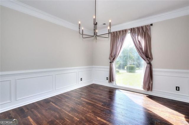 10590 Stonepoint Place, Johns Creek, GA 30097