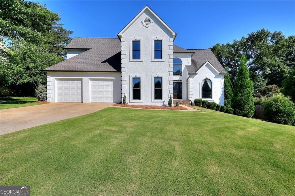 10590 Stonepoint Place, Johns Creek, GA 30097