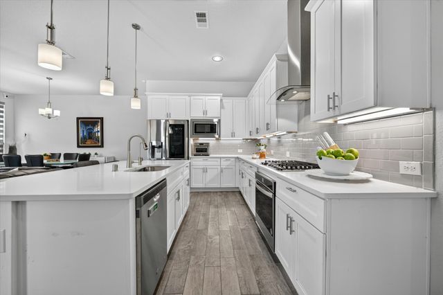 12728 Royal Oaks Lane, Farmers Branch, TX 75234