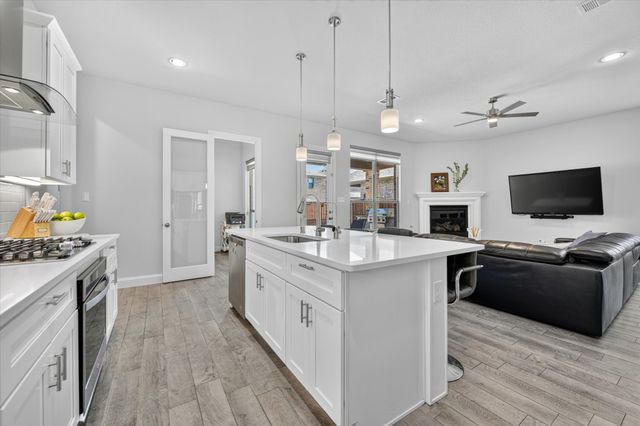 12728 Royal Oaks Lane, Farmers Branch, TX 75234