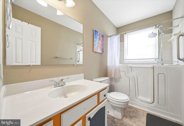 3504 FOX RIDGE RD, Waldorf, MD 20601