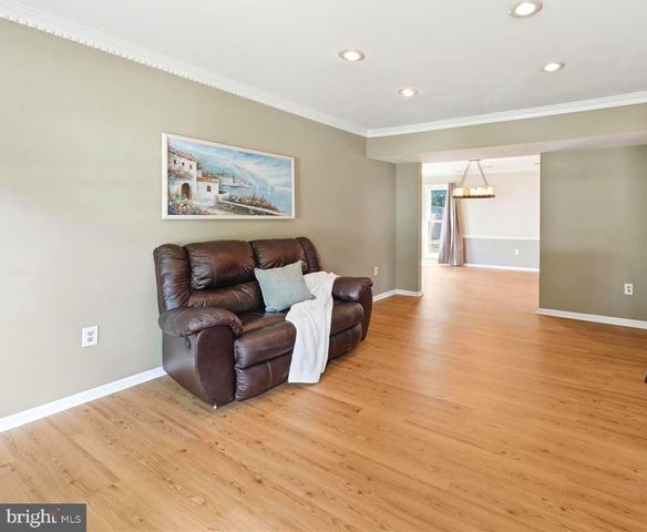 3504 FOX RIDGE RD, Waldorf, MD 20601