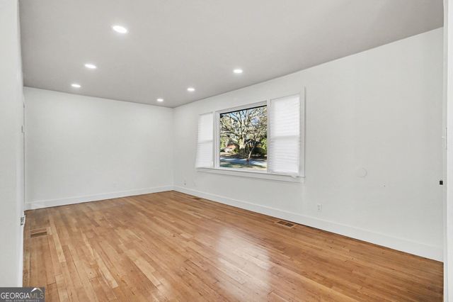 2213 Sharon Way, Decatur, GA 30032