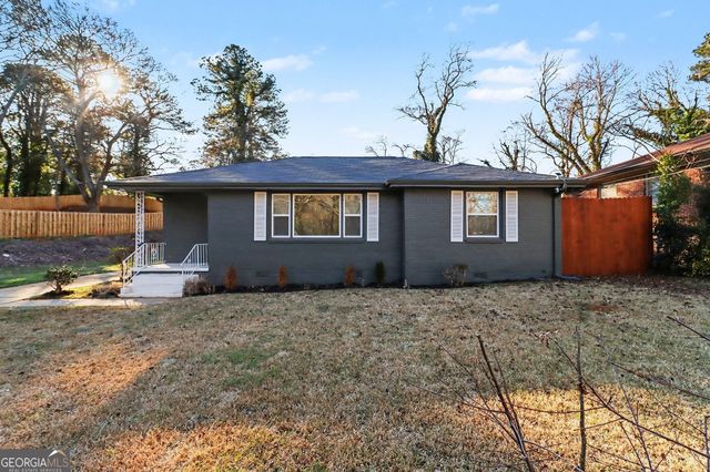 2213 Sharon Way, Decatur, GA 30032