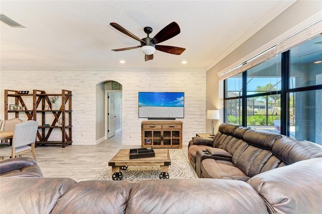 751 129TH STREET NE, Bradenton, FL 34212