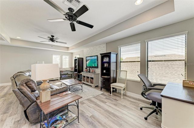 751 129TH STREET NE, Bradenton, FL 34212