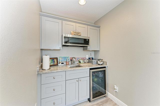 751 129TH STREET NE, Bradenton, FL 34212