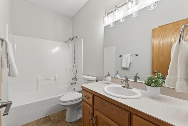 12819 195th Avenue NW, Elk River, MN 55330