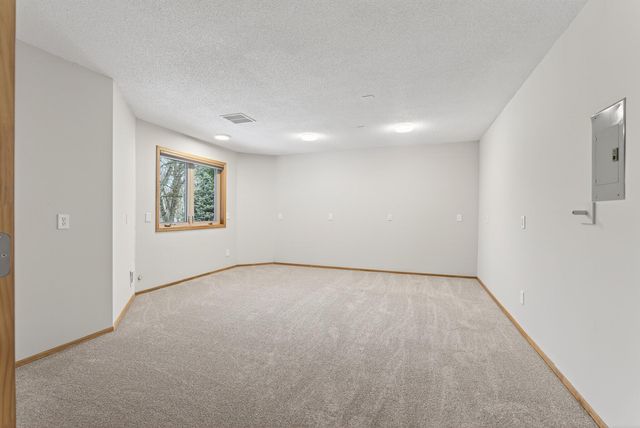 12819 195th Avenue NW, Elk River, MN 55330