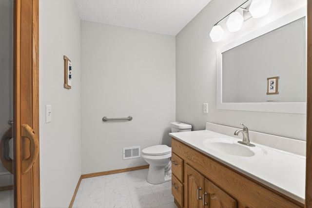 12819 195th Avenue NW, Elk River, MN 55330