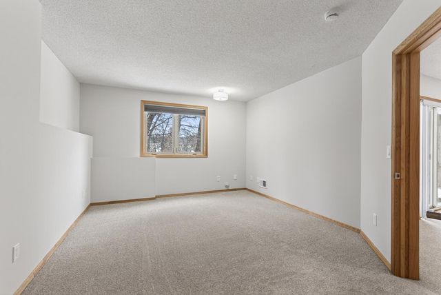 12819 195th Avenue NW, Elk River, MN 55330