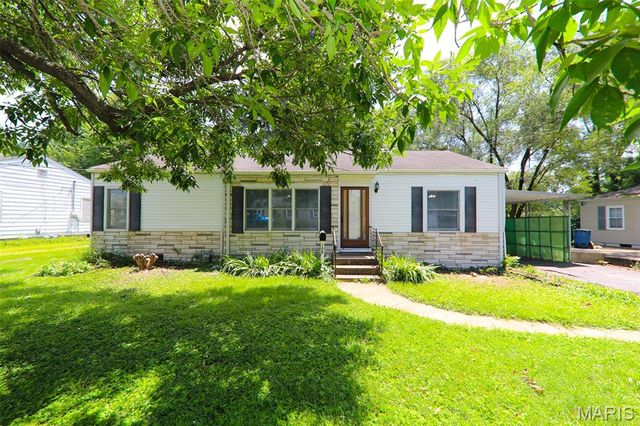 108 March Drive, Collinsville, IL 62234