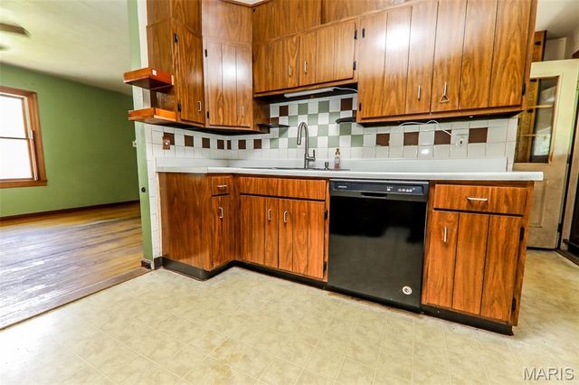 108 March Drive, Collinsville, IL 62234