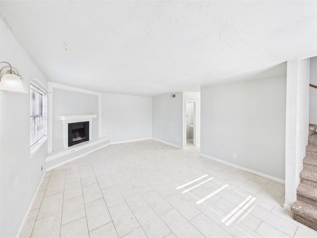 401 SE 12th Avenue 208, Norman, OK 73071
