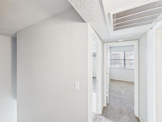 401 SE 12th Avenue 208, Norman, OK 73071